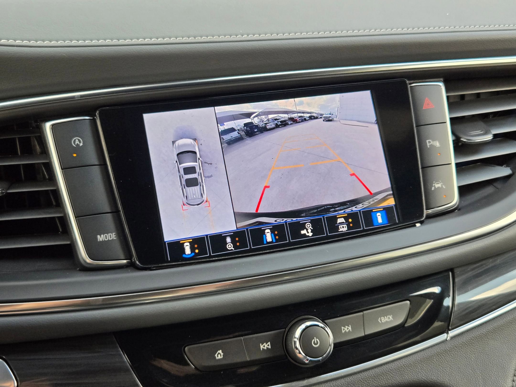 Certified 2023 Buick Enclave Premium w/ LPO, Touring Package image 18