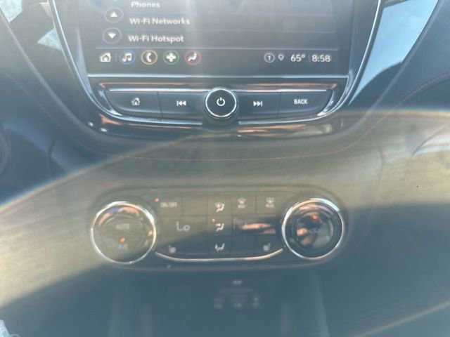 Used 2022 Chevrolet TrailBlazer RS w/ Sun and Liftgate Package AWD/4WD image 34