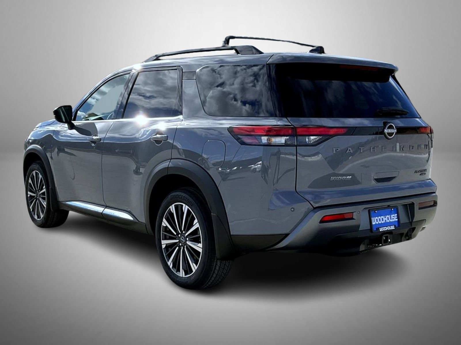 New 2026 Nissan Pathfinder Platinum image 7