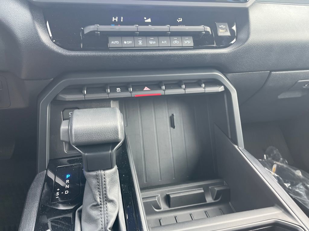 New 2026 Toyota Tundra SR5 AWD/4WD image 18