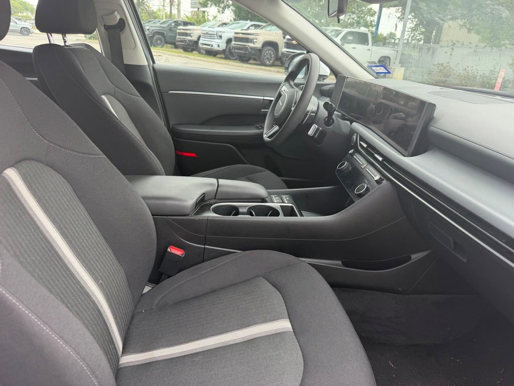 Used 2024 Hyundai Sonata SEL FWD image 11