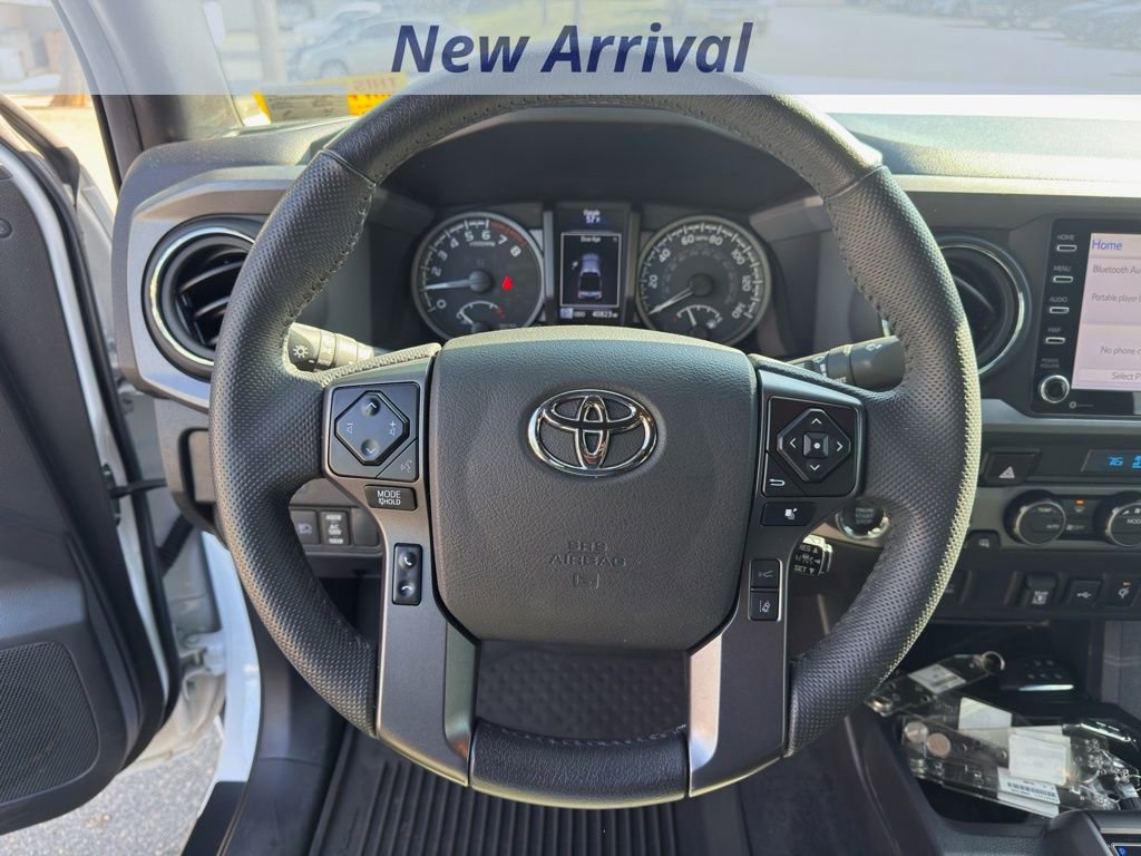 Used 2023 Toyota Tacoma TRD Off-Road image 11