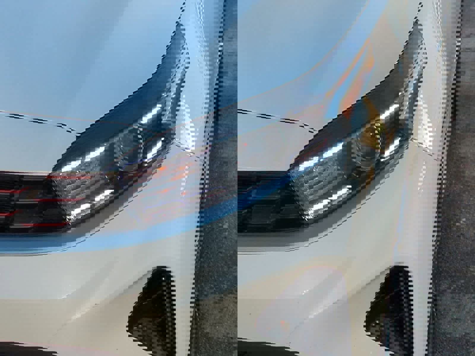 Used 2023 Kia Forte GT-Line w/ GT-Line Premium Package image 11