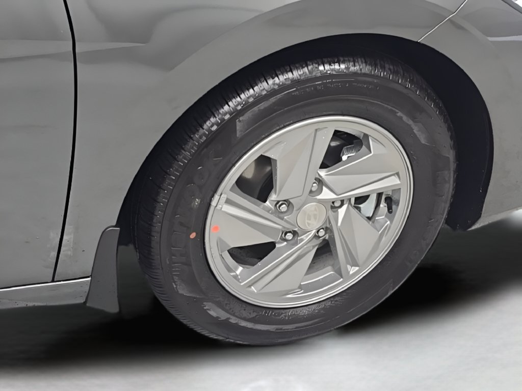 New 2026 Hyundai Elantra SE FWD image 41