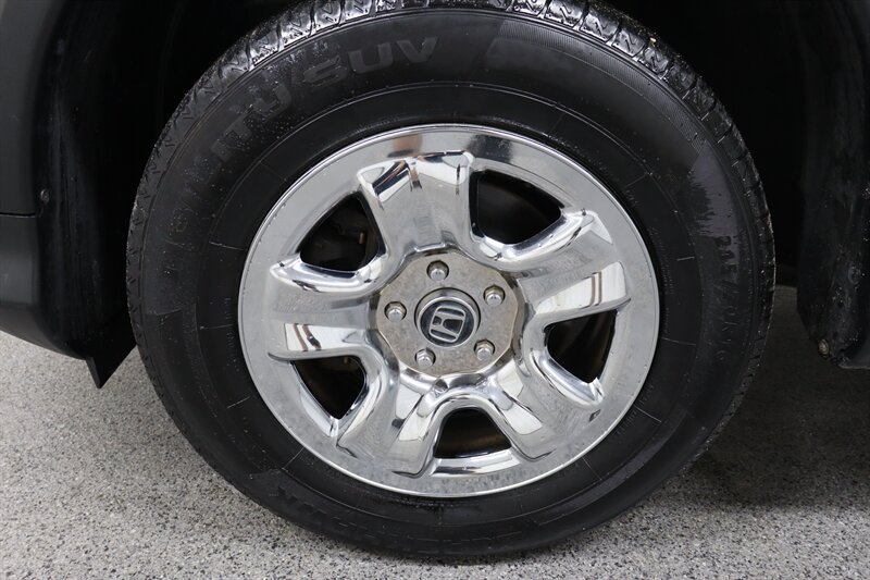 Used 2016 Honda CR-V LX image 29