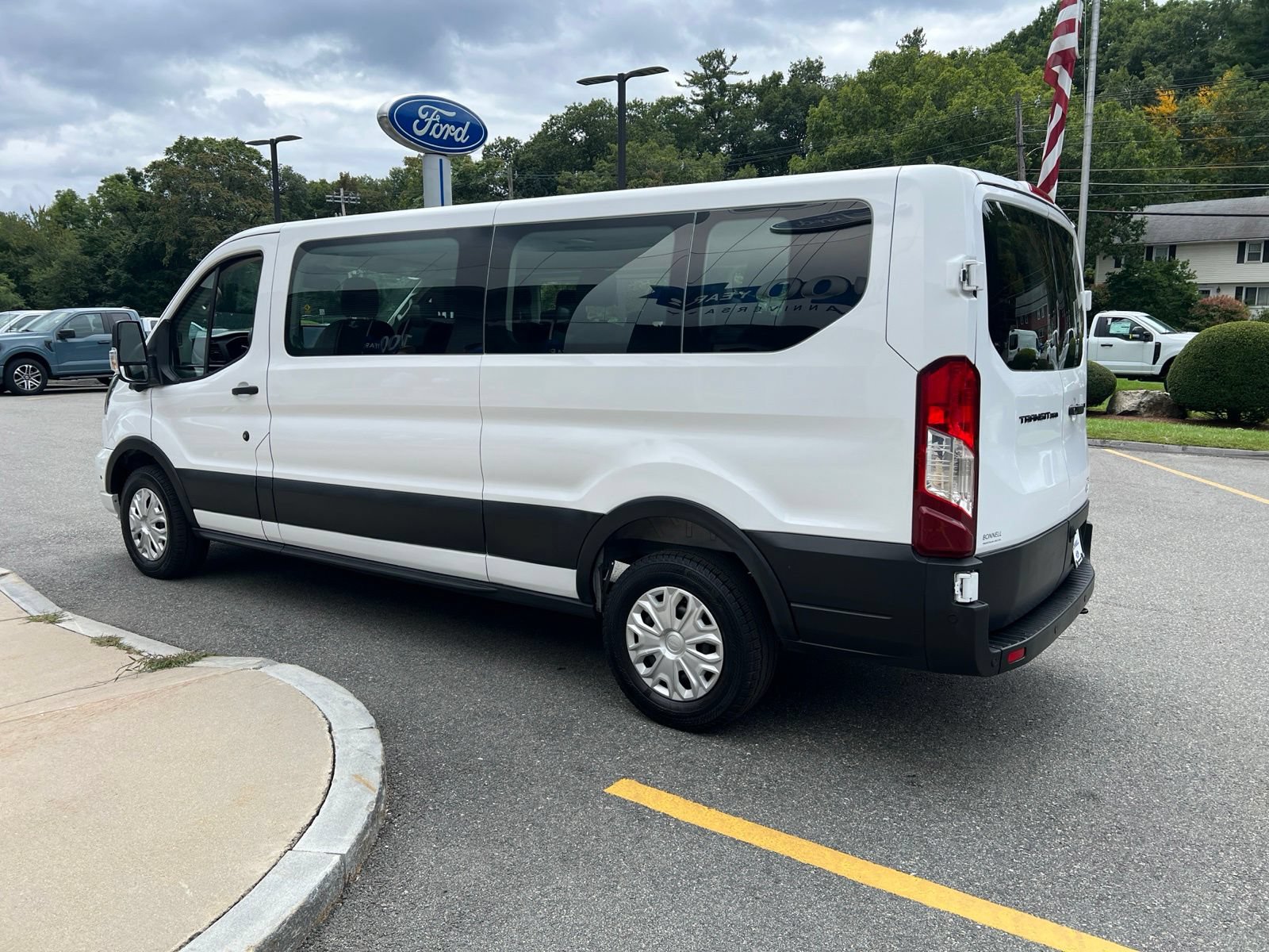 Used 2026 Ford Transit 350 XLT RWD image 4