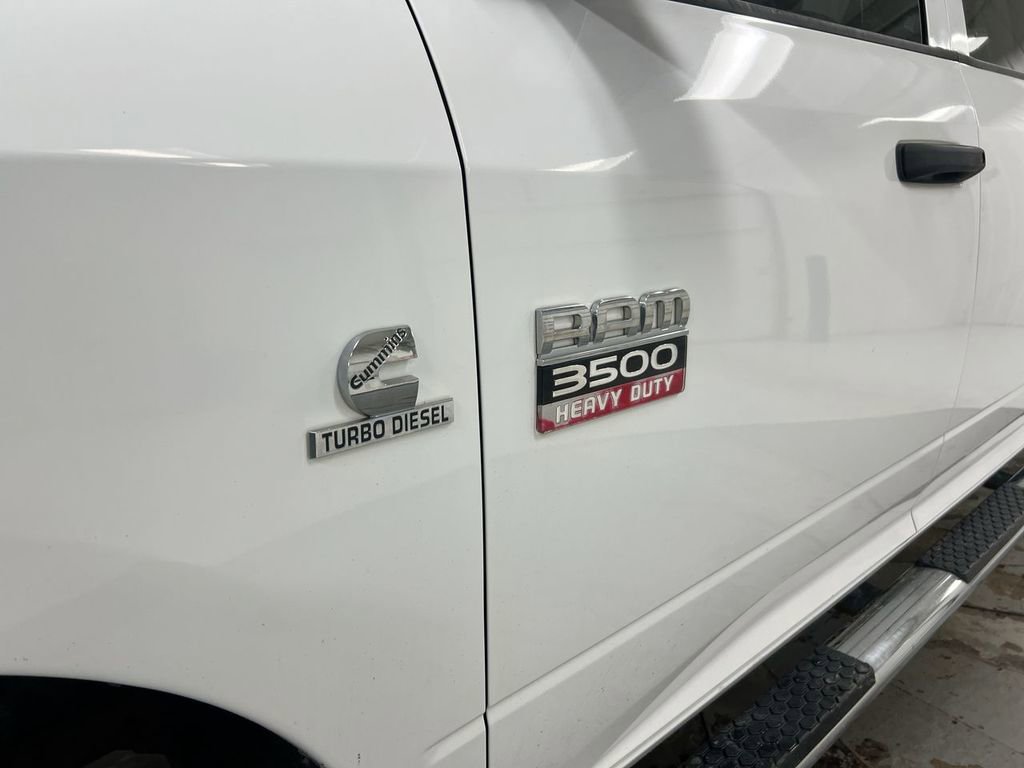 Used 2012 RAM 3500 ST w/ Chrome Appearance Group image 23