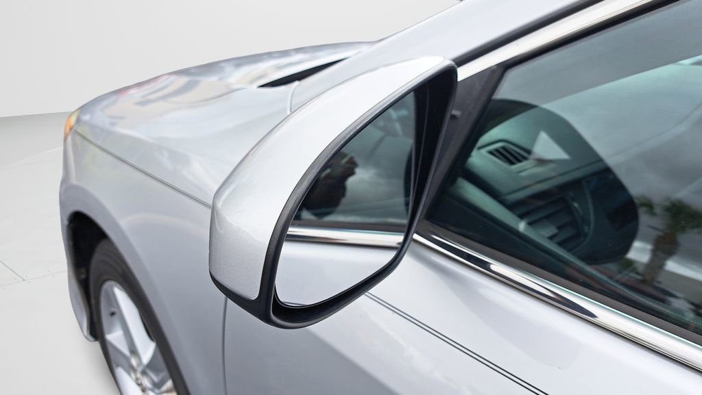 Used 2012 Toyota Camry SE image 27