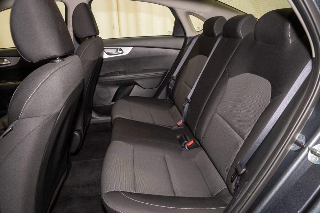 Used 2024 Kia Forte LXS image 7