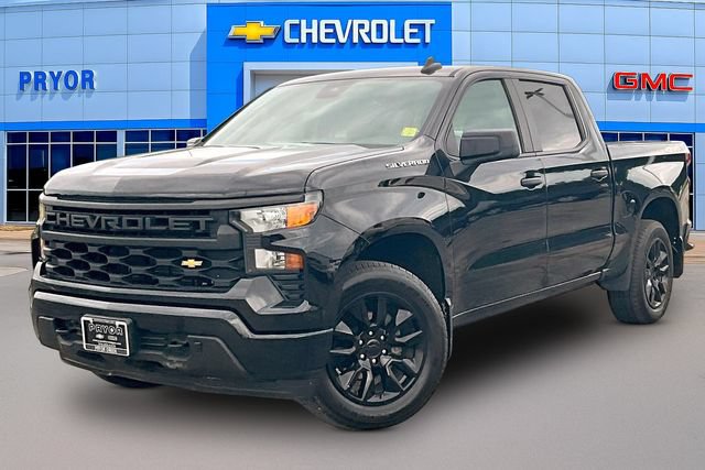 Used 2023 Chevrolet Silverado 1500 Custom AWD/4WD image 3