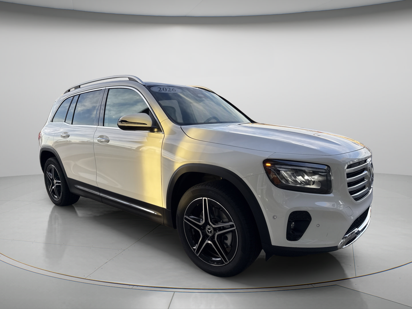 New 2026 Mercedes-Benz GLB 250 image 6