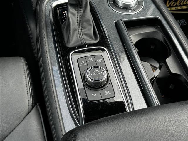 Used 2022 Nissan Armada SV image 17