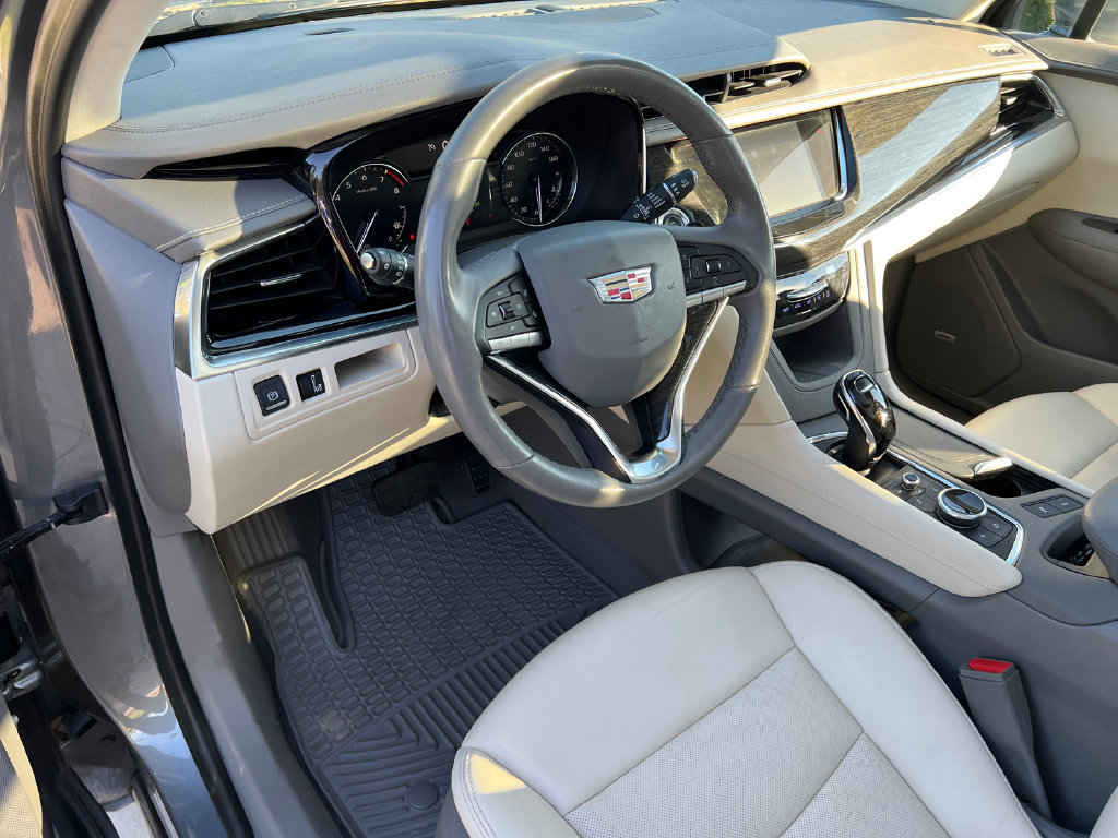 Used 2022 Cadillac XT6 Premium Luxury FWD image 20