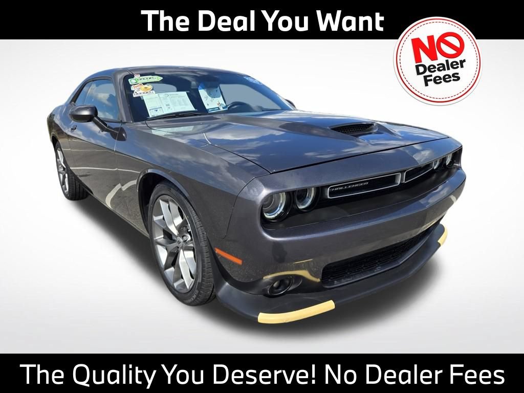Used 2022 Dodge Challenger GT RWD image 1