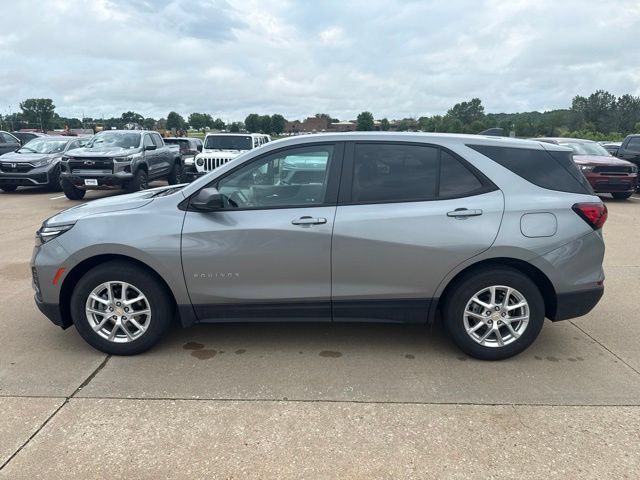 Used 2024 Chevrolet Equinox LS w/ LS Convenience Package FWD image 6