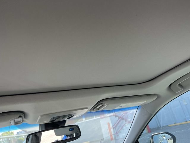 Used 2018 Toyota Camry XSE FWD image 12