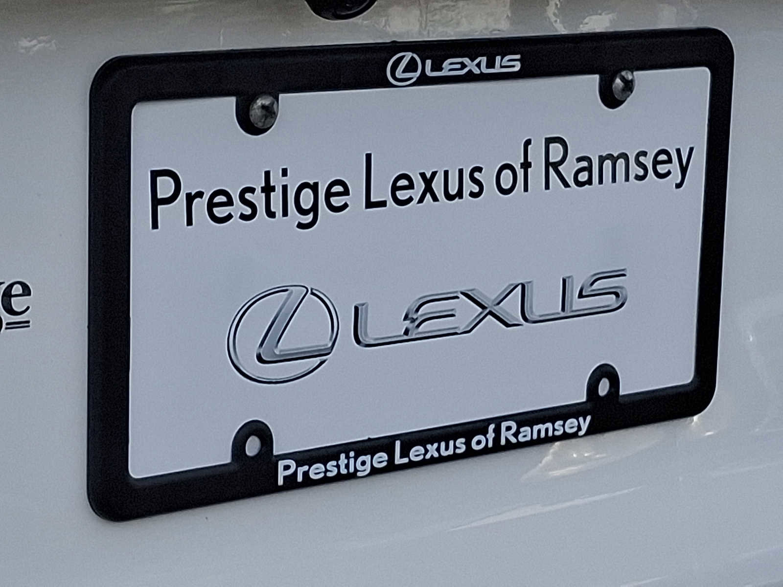 Used 2022 Toyota RAV4 LE image 30