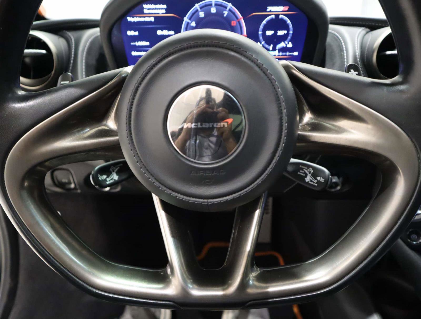 Used 2019 McLaren 720S Luxury RWD image 24