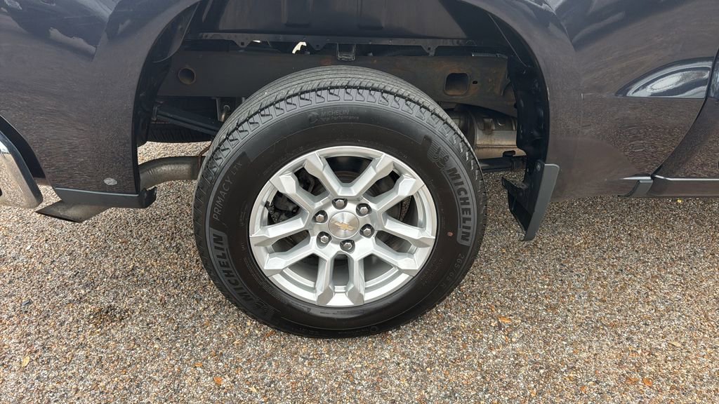 Used 2022 Chevrolet Silverado 1500 LT image 19