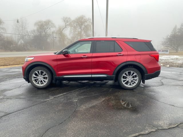 Used 2022 Ford Explorer Limited w/ Class IV Trailer Tow Package AWD/4WD image 2