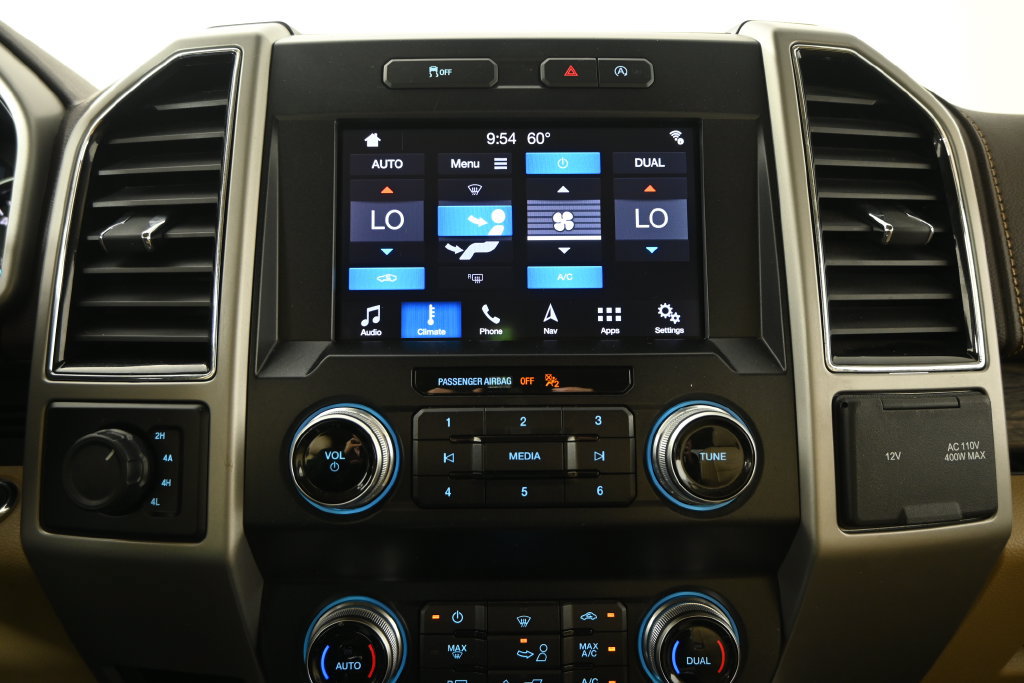 Used 2019 Ford F150 Lariat w/ Equipment Group 502A Luxury AWD/4WD image 28