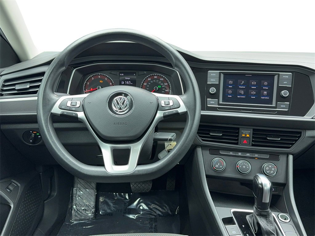 Used 2020 Volkswagen Jetta S image 17
