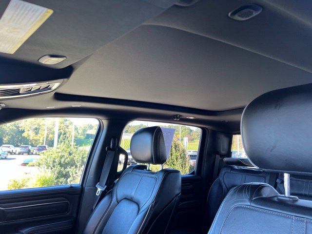 Used 2020 RAM 1500 Limited w/ Black Appearance Package AWD/4WD image 24