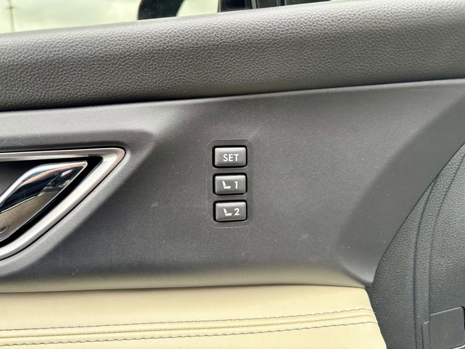 Used 2019 Subaru Ascent Limited AWD/4WD image 20