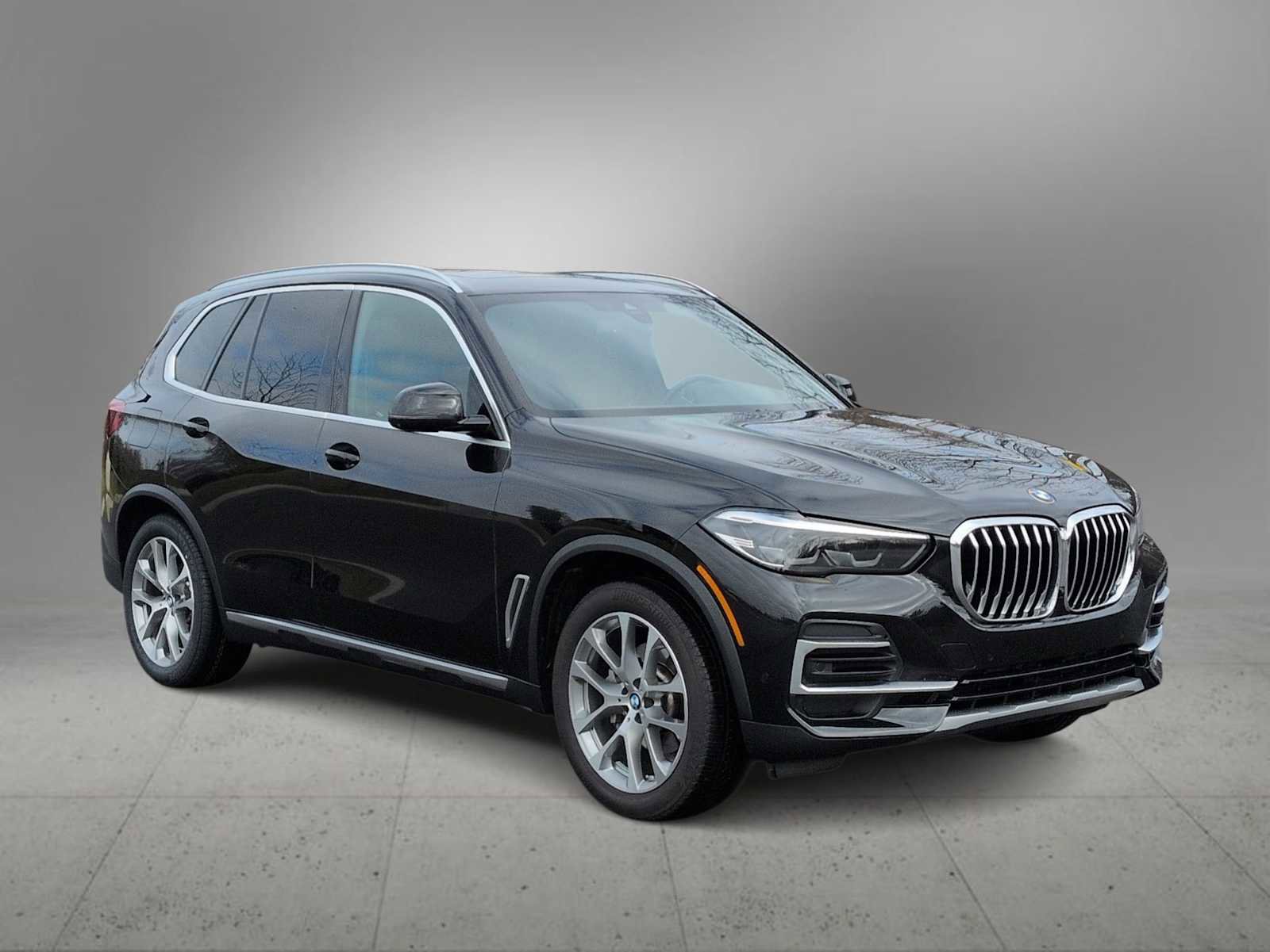 Certified 2023 BMW X5 xDrive40i w/ Premium Package image 2