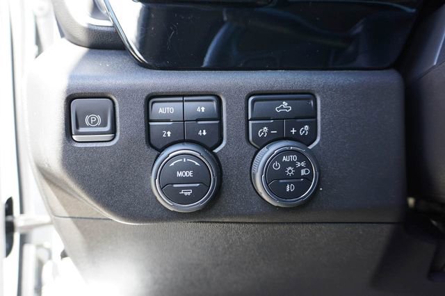 Used 2023 Chevrolet Silverado 1500 LT Trail Boss w/ Protection Package AWD/4WD image 13