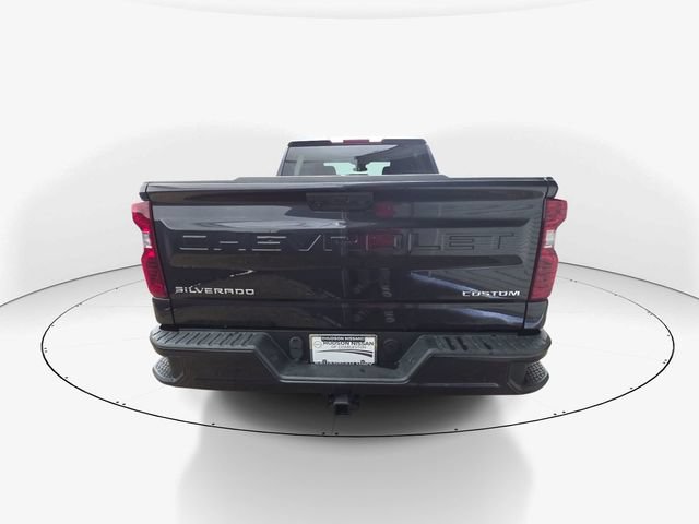 Used 2023 Chevrolet Silverado 1500 Custom RWD image 7