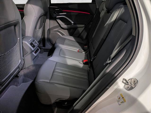 New 2025 Audi Q5 Premium AWD/4WD image 17