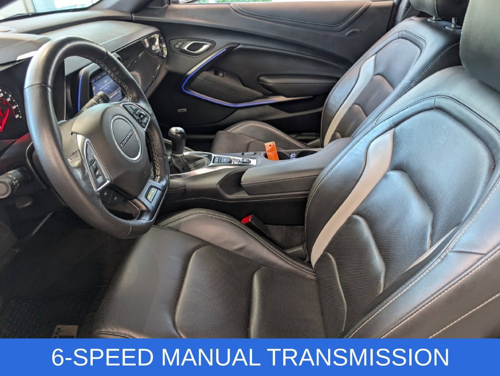 Used 2021 Chevrolet Camaro LT RWD image 6