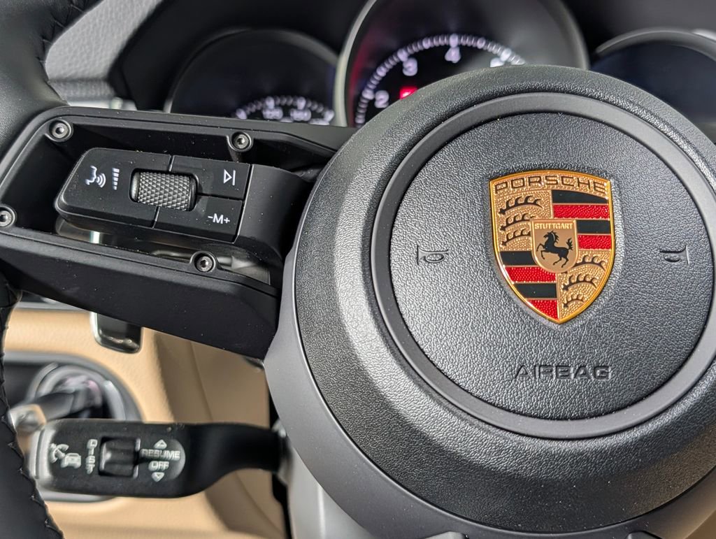 New 2026 Porsche Macan AWD/4WD image 37