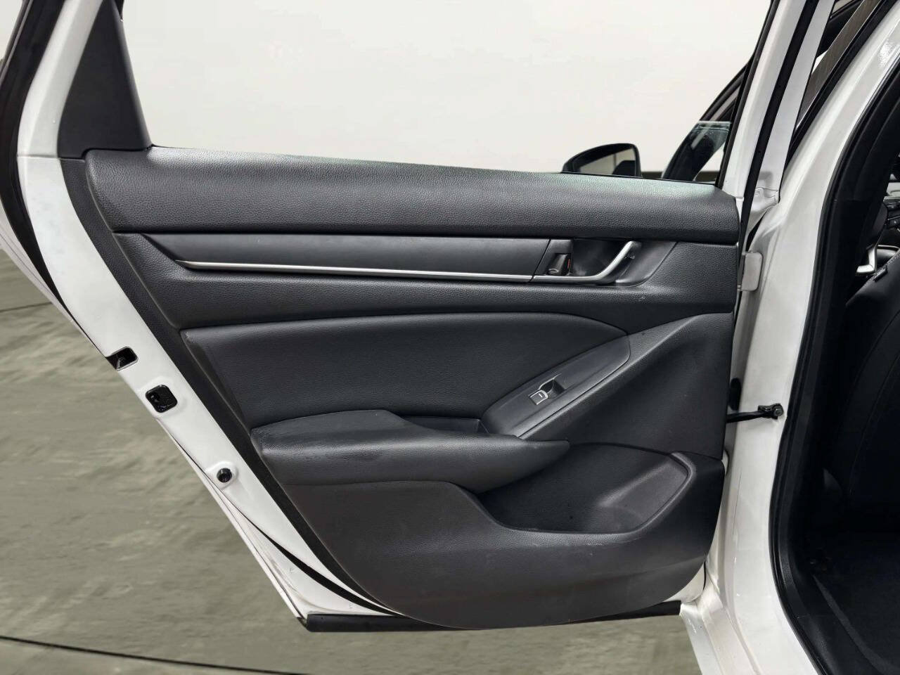 Used 2022 Honda Accord Sport image 13
