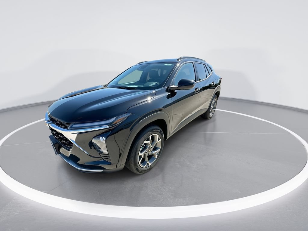 New 2026 Chevrolet Trax LT w/ LT Convenience Package FWD image 4