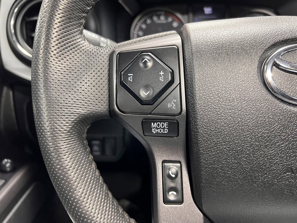 Used 2022 Toyota Tacoma TRD Pro image 18