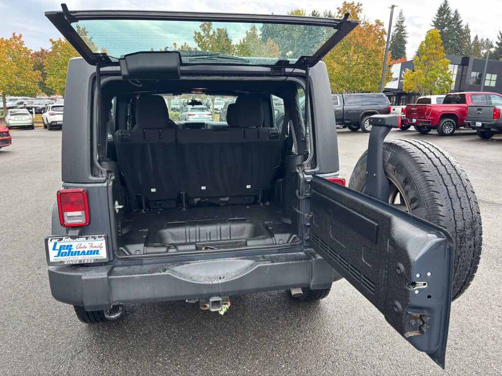 Used 2017 Jeep Wrangler Unlimited Sport w/ Connectivity Group image 11