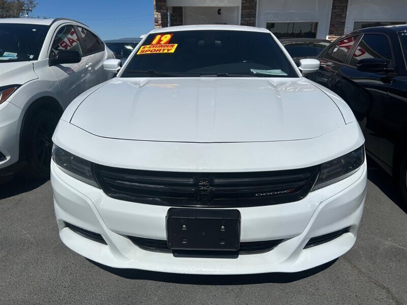 Used 2019 Dodge Charger SXT image 31