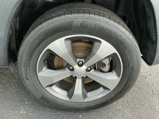 Used 2020 Jeep Cherokee Limited AWD/4WD image 9