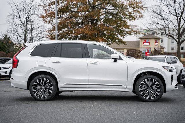 New 2026 Volvo XC90 B6 Ultra w/ Protection Package AWD/4WD image 3