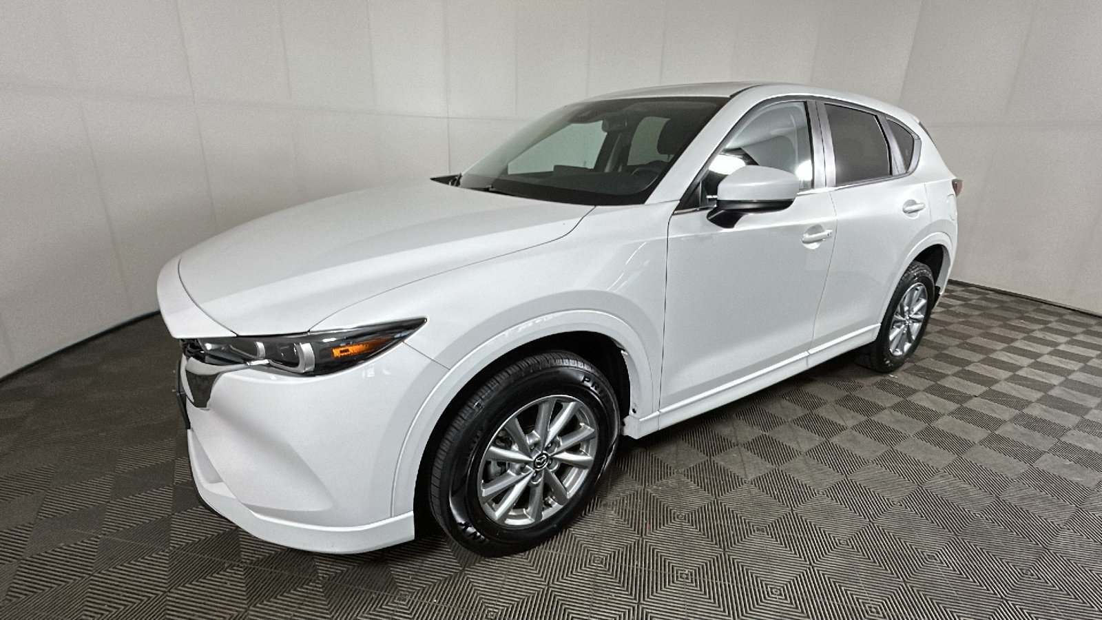 Used 2025 MAZDA CX-5 AWD 2.5 S w/ Preferred Package image 7