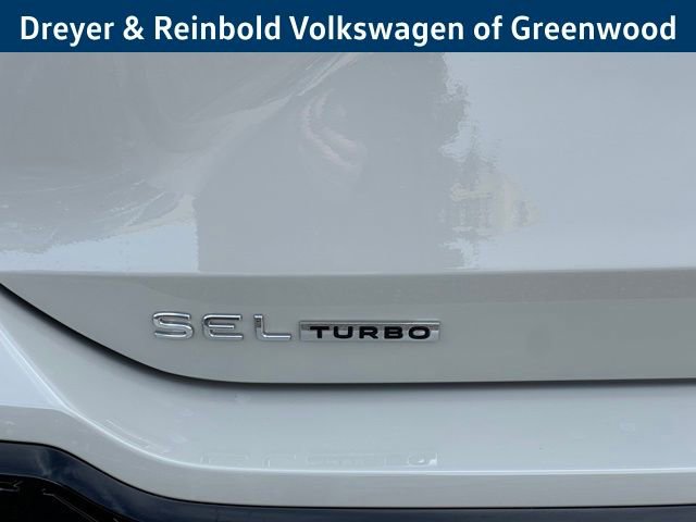 New 2026 Volkswagen Tiguan SEL R-Line image 10
