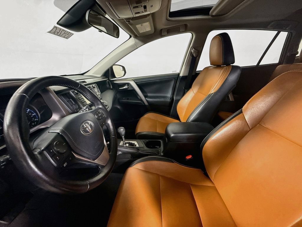 Certified 2017 Toyota RAV4 XLE FWD image 18