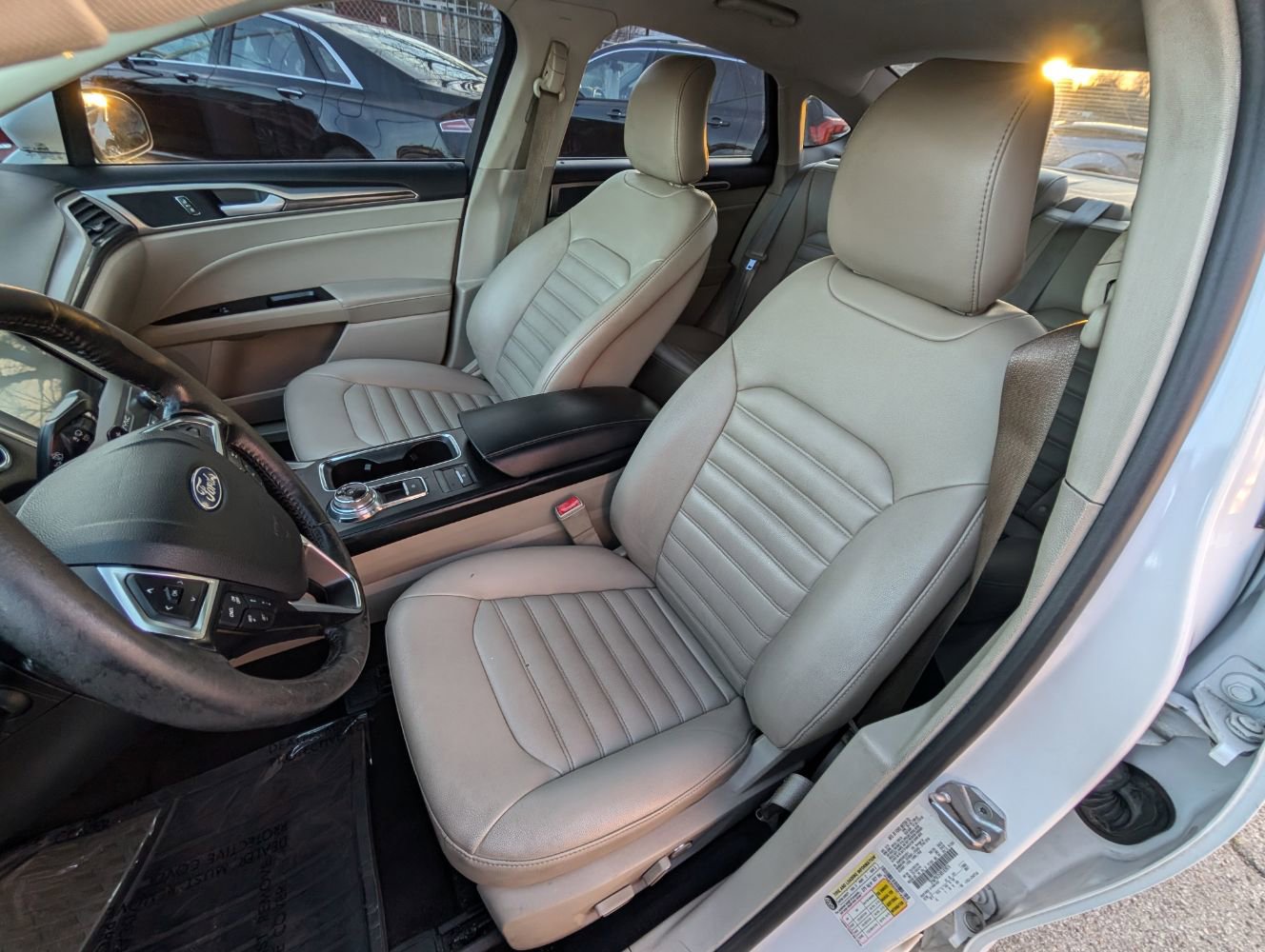 Used 2019 Ford Fusion SEL image 16