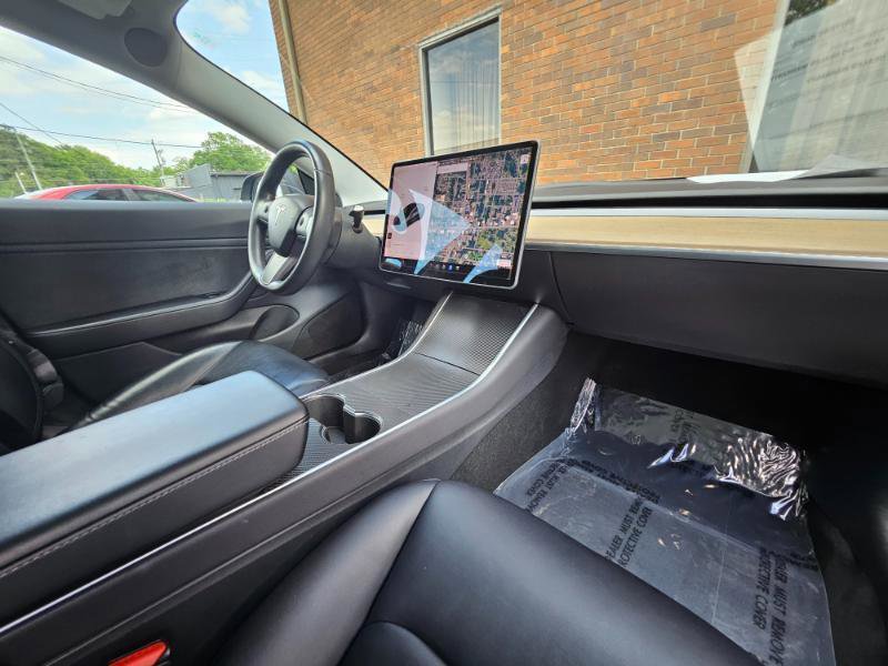 Used 2018 Tesla Model 3 Long Range AWD/4WD image 51