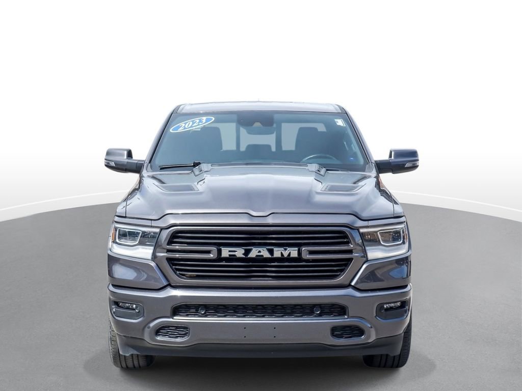 Used 2023 RAM 1500 Laramie AWD/4WD image 3