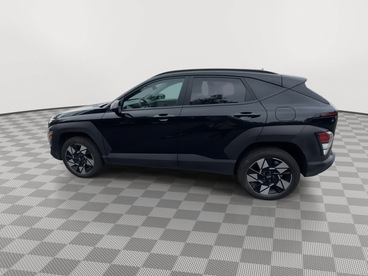 Used 2025 Hyundai Kona SEL AWD/4WD image 5