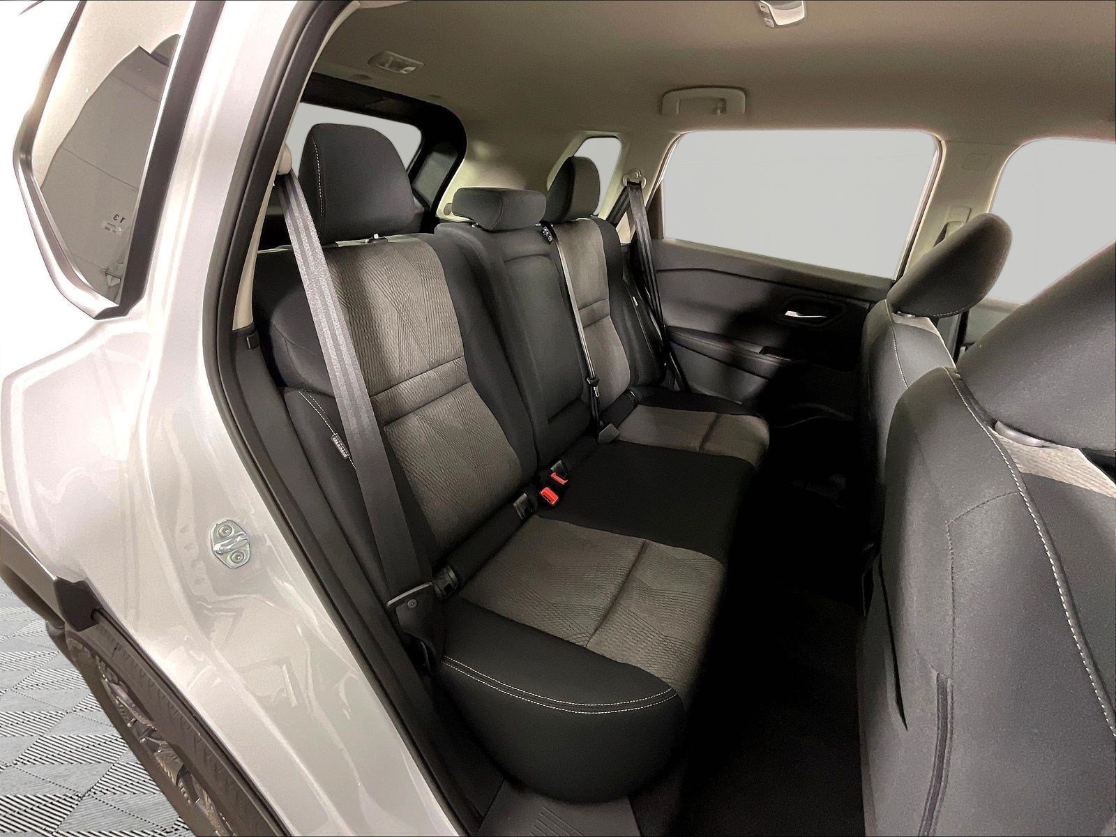 New 2026 Nissan Rogue SV AWD/4WD image 19