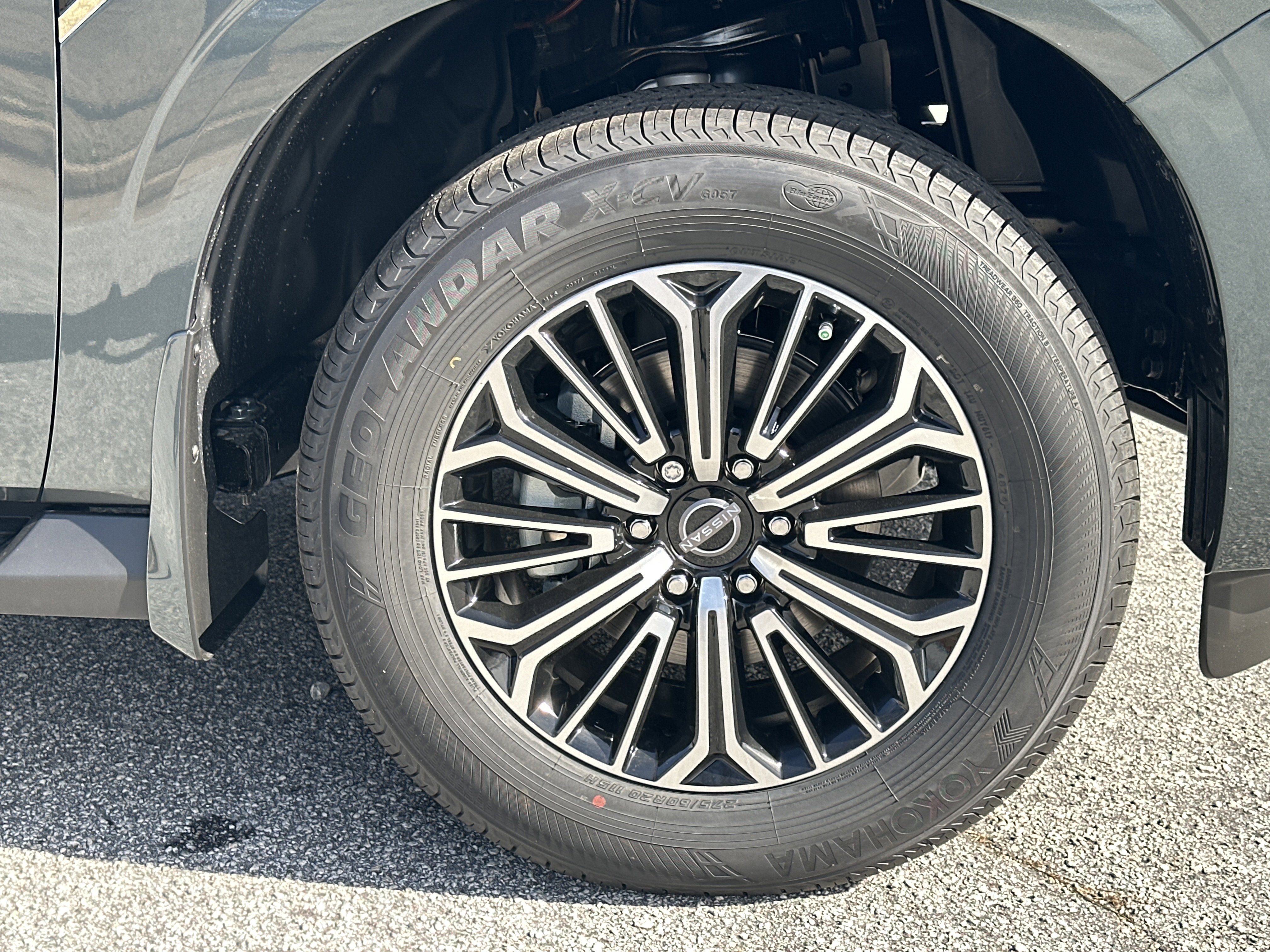 New 2026 Nissan Armada Platinum image 12